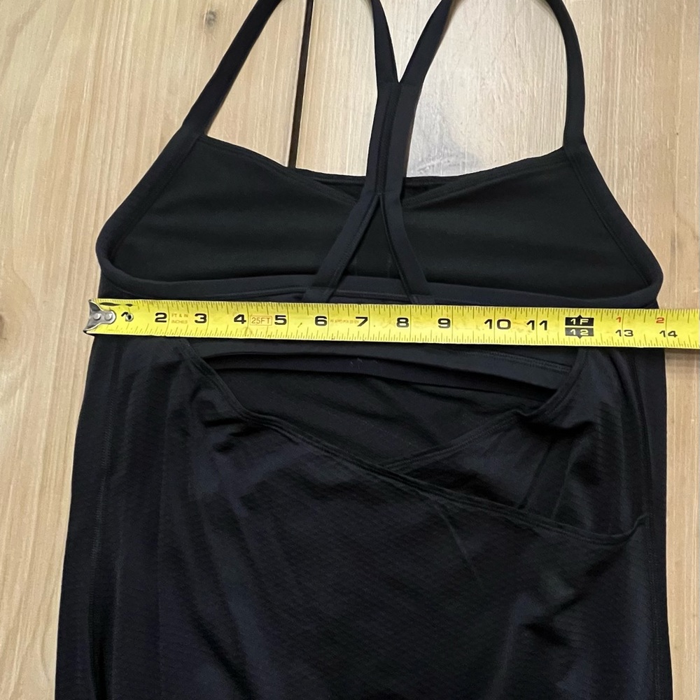 Lululemon C.Y.B. tank Top Size 4 - Picture 12 of 12